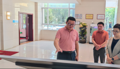 推动发展新过程，注入发展强心剂——记泰和县委副书记、副县长辅导一行参观领导